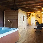Landidyll Mit Wunderschoenem-seperatem Wellnessbereich * Joachimsthal