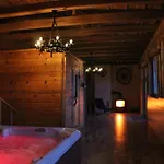Landidyll Mit Wunderschoenem-seperatem Wellnessbereich Apartment