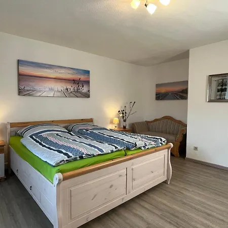 Landidyll Mit Wunderschoenem-seperatem Wellnessbereich *