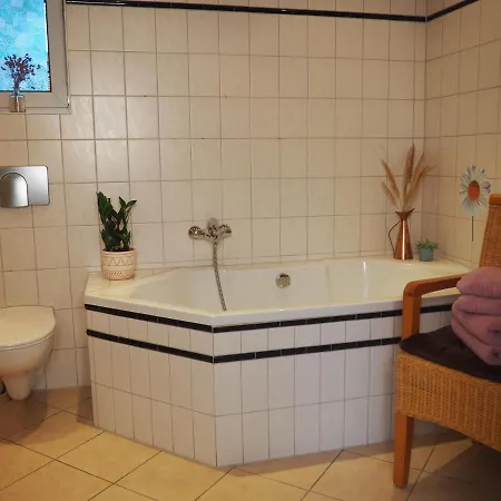 Apartamento Landidyll Mit Wunderschoenem-seperatem Wellnessbereich Joachimsthal
