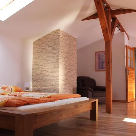 Landidyll Mit Wunderschoenem-seperatem Wellnessbereich *