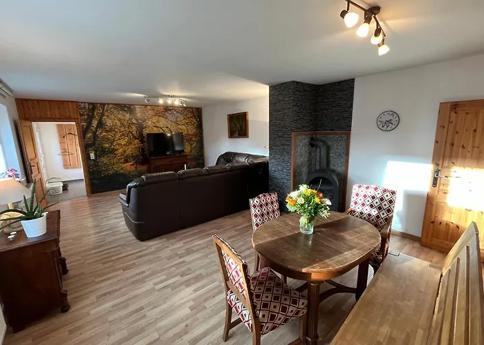 Landidyll Mit Wunderschoenem-seperatem Wellnessbereich Joachimsthal