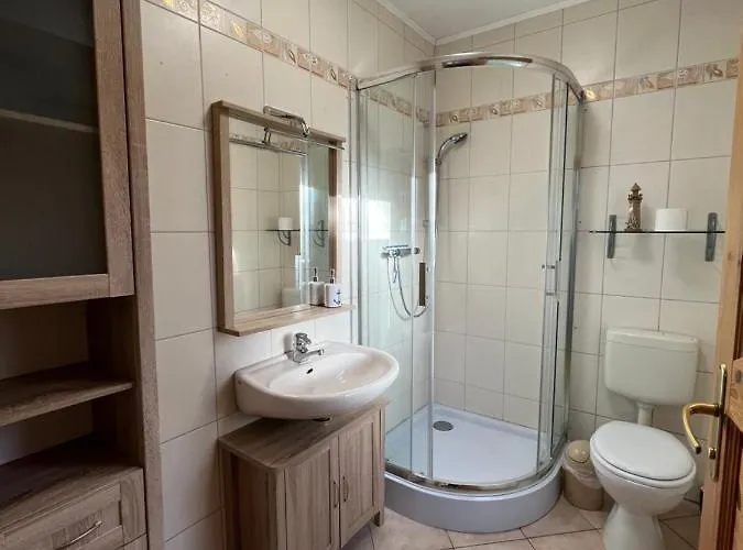 Landidyll Mit Wunderschönem-seperatem Wellnessbereich Joachimsthal