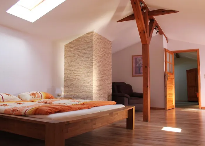 Landidyll Mit Wunderschoenem-seperatem Wellnessbereich *